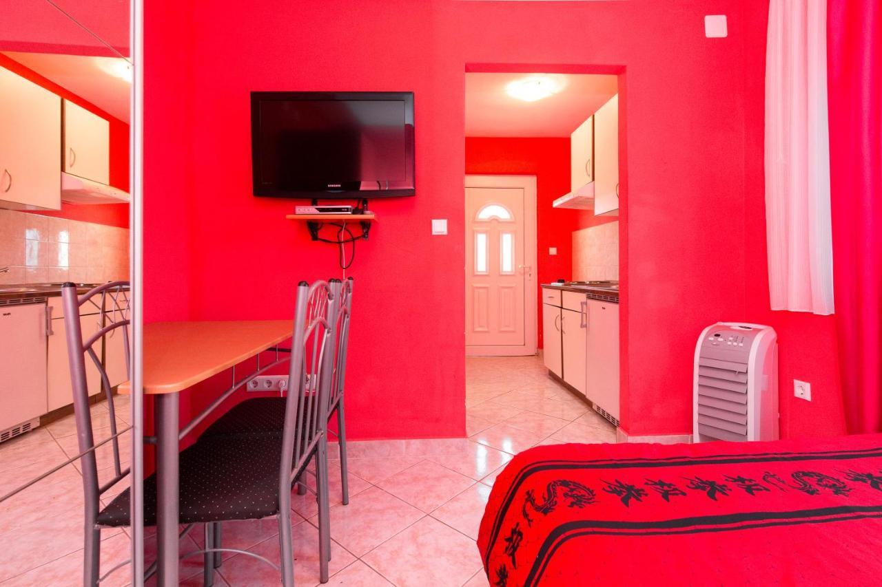 Apartament Vila Milano Kornić Zewnętrze zdjęcie